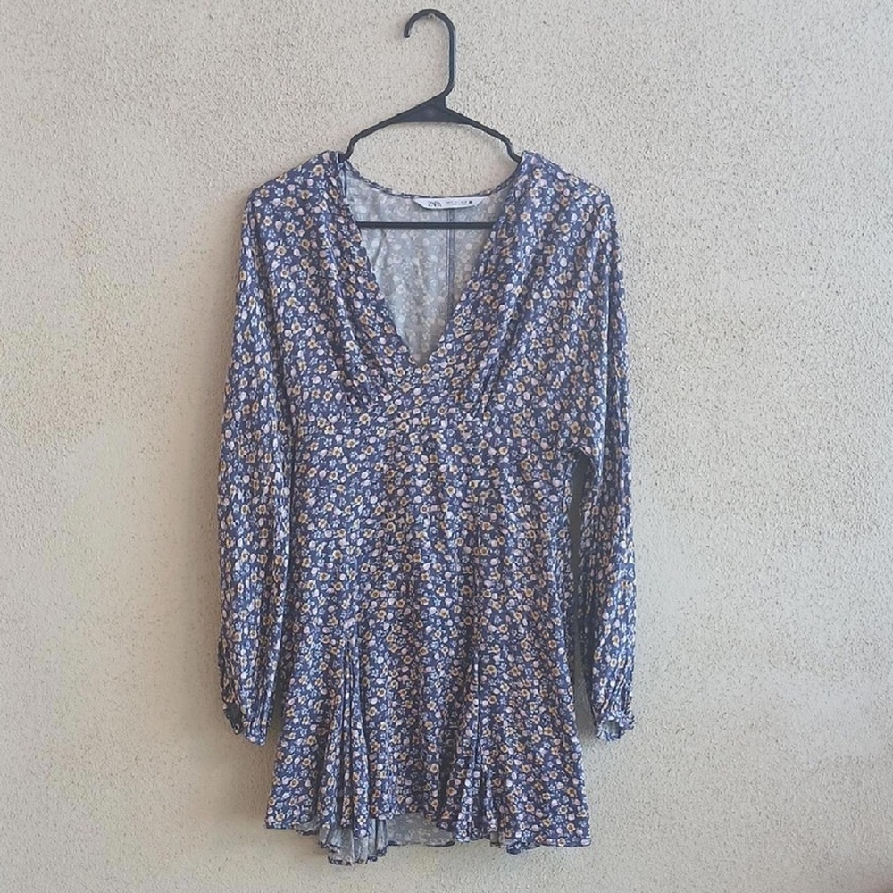 Zara Blue and Cream Floral Long-Sleeve Mini Dress